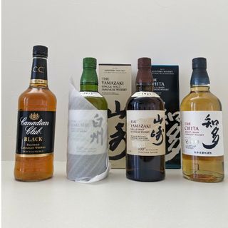 サントリー(サントリー)の山崎100周年ボトル、白州100周年ボトル、知多、カナディアンクラブブラック(ウイスキー)