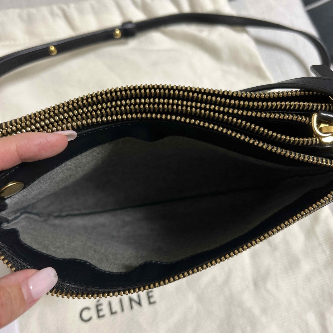 celine(セリーヌ)のCELINE トリオ　スモール　ショルダーバッグ レディースのバッグ(ショルダーバッグ)の商品写真