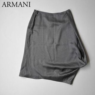 ジョルジオアルマーニ(Giorgio Armani)の美品　GIORGIO ARMANI ジョルジオアルマーニ　シルクスカート　総柄(ひざ丈スカート)