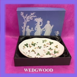 ウェッジウッド(WEDGWOOD)のWEDGWOODワイルドストロベリーオーバル皿KB2425(食器)