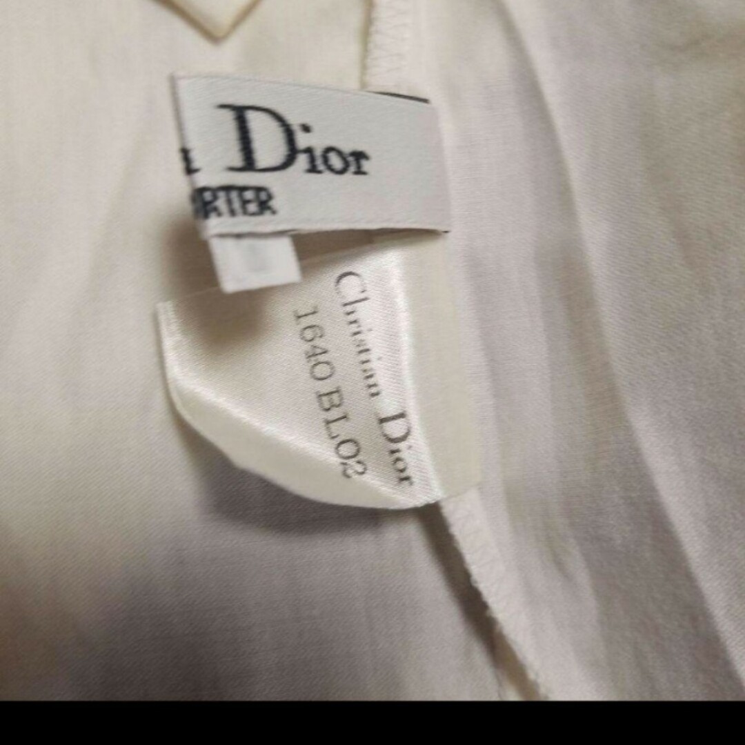 Christian Dior(クリスチャンディオール)のChristian Diorのレースの美しいブラウスです レディースのトップス(シャツ/ブラウス(長袖/七分))の商品写真
