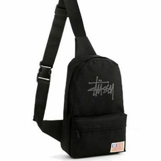 ステューシー(STUSSY)のステューシー☆ロゴ入りボディバッグ(ボディーバッグ)