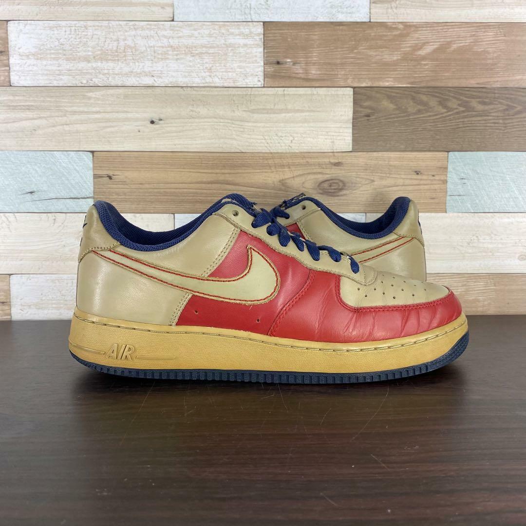 NIKE(ナイキ)のNIKE AIR FORCE 1 LOW 26cm メンズの靴/シューズ(スニーカー)の商品写真