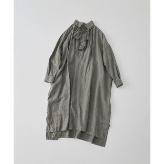 ネストローブ(nest Robe)のnest Robe 天然染め ラッフルスモックドレス チャコールグレー(ロングワンピース/マキシワンピース)