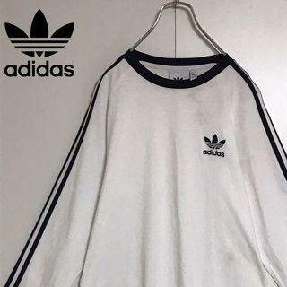 adidas - 【人気定番】アディダス　刺繍ロゴ入り長袖Tシャツ　ネイビースリーラインK759