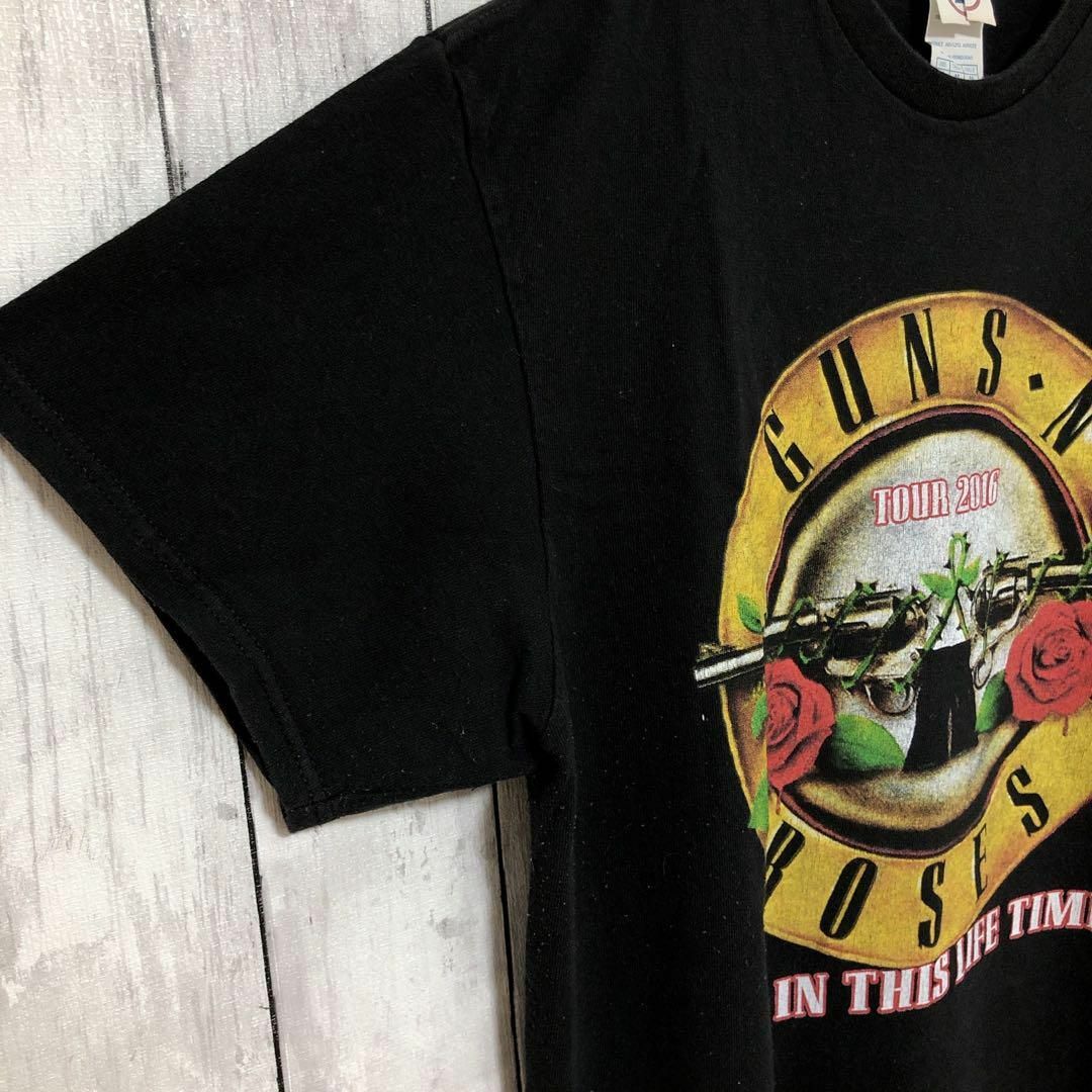 MUSIC TEE(ミュージックティー)のバンドＴシャツ　ガンズ　GUNS　アクセルローズ　サイズＭ　黒　メンズ　古着 メンズのトップス(Tシャツ/カットソー(半袖/袖なし))の商品写真