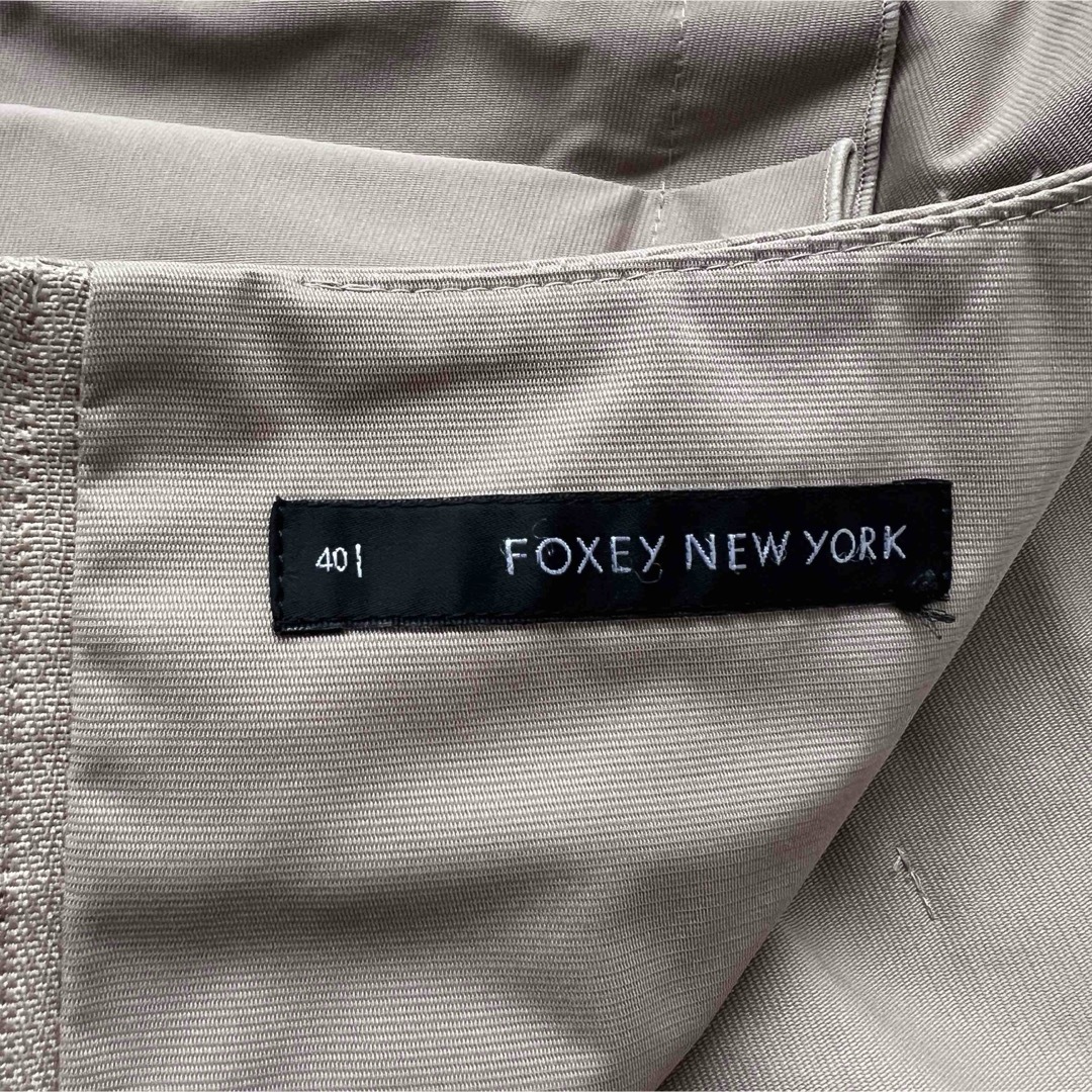 FOXEY NEW YORK(フォクシーニューヨーク)の美品　FOXEY NEWYORK フォクシー　フレアスカート　タックプリーツ レディースのスカート(ひざ丈スカート)の商品写真