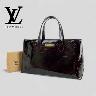 ルイヴィトン(LOUIS VUITTON)のほぼ未使用■ルイ・ヴィトン■ ヴェルニ ウィルシャーPM アマラントゴールド金具(ハンドバッグ)