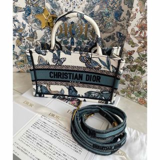 ディオール(Dior)のディオール　新品ブックトートミニ🦋(トートバッグ)