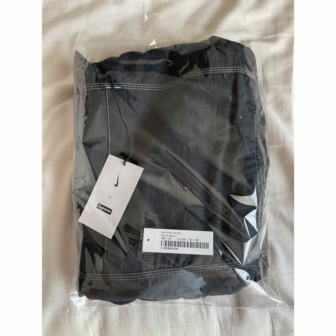 Supreme x Nike Ripstop Track Pant Black ワークパンツ/カーゴ Supreme x Nike Ripstop Track Pant Black ワークパンツ/カーゴ
