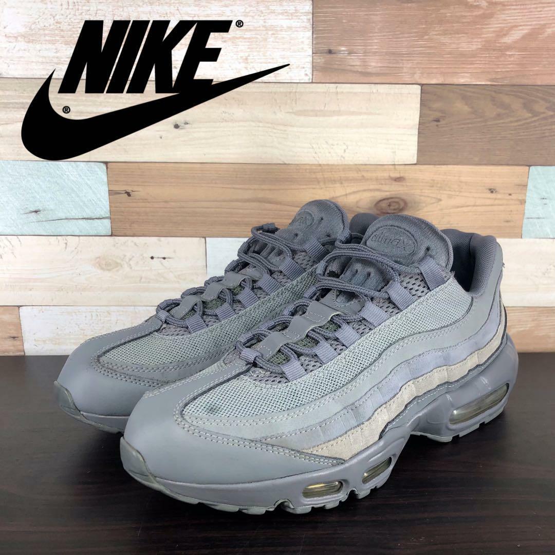 NIKE(ナイキ)のNIKE AIR MAX 95 ESSENTIAL 27.5cm メンズの靴/シューズ(スニーカー)の商品写真