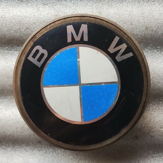 ビーエムダブリュー(BMW)のBMWセンターキャップ　直径約6.8cm １個　15インチで使用　全国送料込み(ホイール)