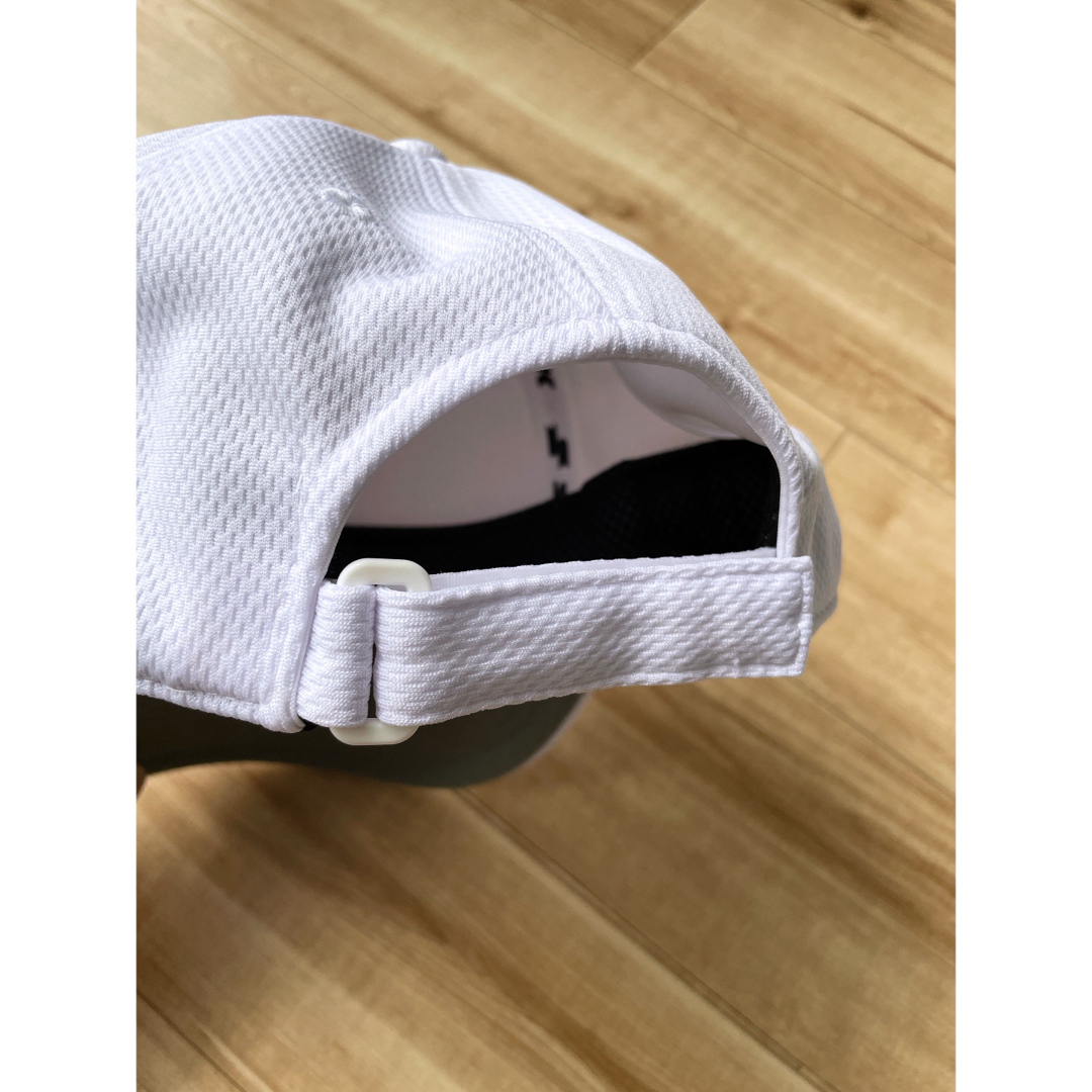 SSK(エスエスケイ)の未使用品　SSK 野球練習用帽子　Mサイズ　白　2個セット スポーツ/アウトドアの野球(その他)の商品写真