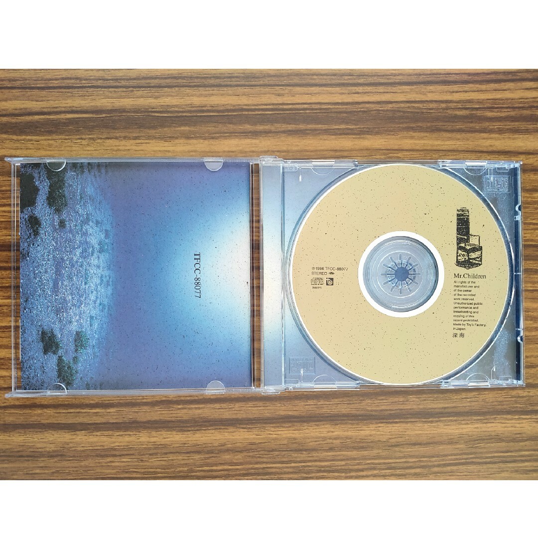 Mr.Children  深海 エンタメ/ホビーのCD(ポップス/ロック(邦楽))の商品写真