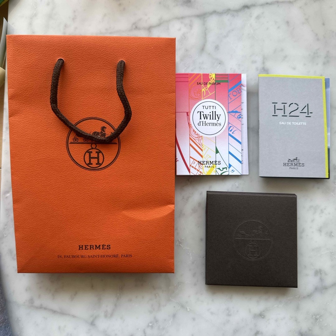 Hermes(エルメス)のHermes 香水2本＋ジュエリー磨きセット その他のその他(その他)の商品写真