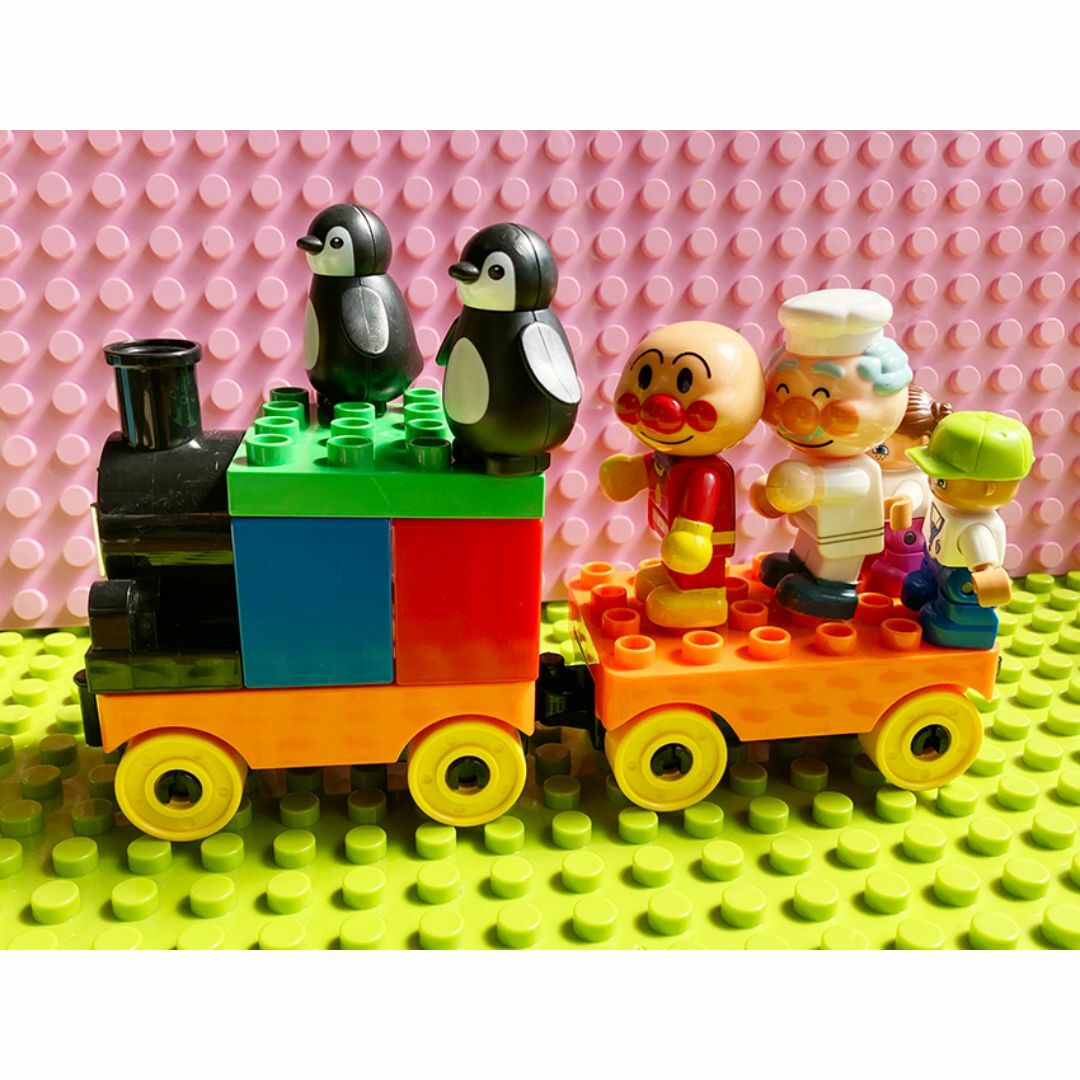 機関車　車 アンパンマンブロックラボ　レゴデュプロ LEGO 互換品 キッズ/ベビー/マタニティのおもちゃ(知育玩具)の商品写真