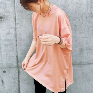 ジーラ(GeeRA)のXLピンク　GeeRA　Tシャツ 切りっぱなしデザインゆるカットソー(Tシャツ(半袖/袖なし))