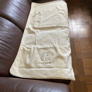 カルバンクライン(Calvin Klein)のカルバン　クラインのバスタオル❣️高級品です‼️(タオル/バス用品)