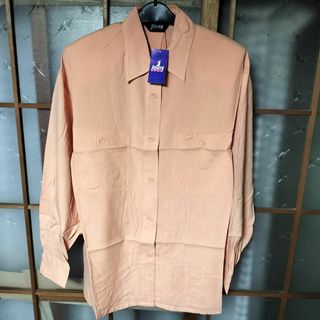 新品未使用 Jasmi SILK　長袖シャツ Fサイズ　シルク100%(シャツ/ブラウス(長袖/七分))