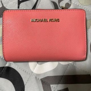 マイケルコース(Michael Kors)のマイケルコース サーモンピンク 短財布(財布)