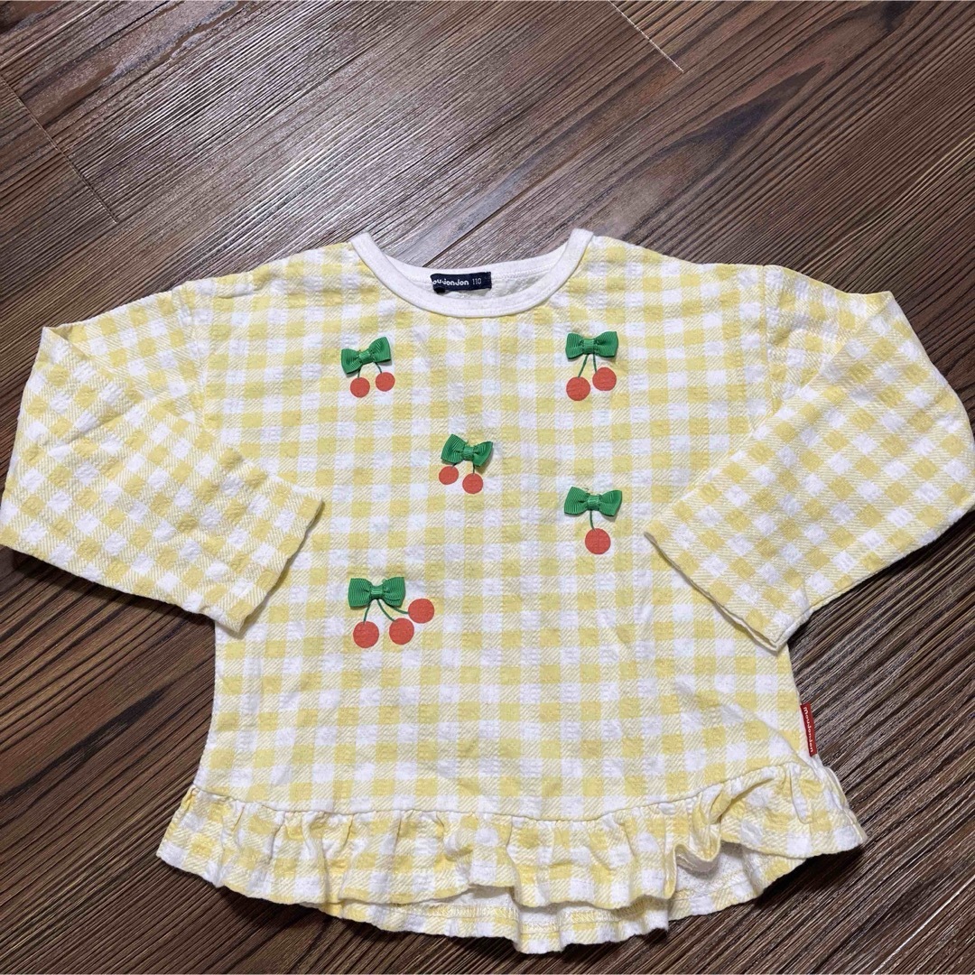 mou jon jon(ムージョンジョン)のムージョンジョン　110 長袖 キッズ/ベビー/マタニティのキッズ服女の子用(90cm~)(Tシャツ/カットソー)の商品写真