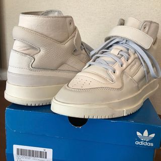 アディダス(adidas)の中古美品　adidas FORUM PREMIERE GY5800(スニーカー)