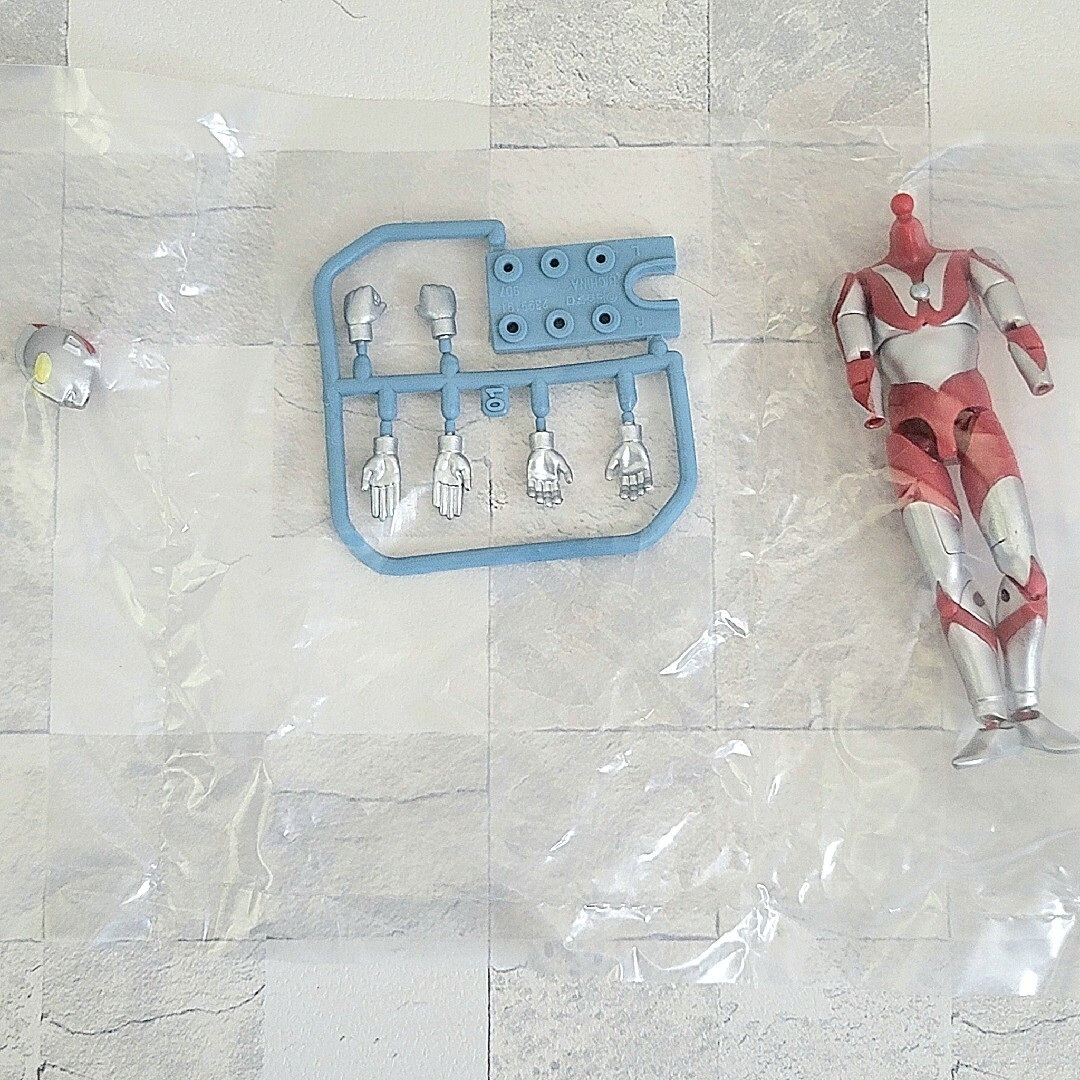 BANDAI - SHODO 掌動 ウルトラマンVS4 全4種 バルタン ティガ BANDAI - SHODO 掌動 ウルトラマンVS4 全4種 バルタン ティガ