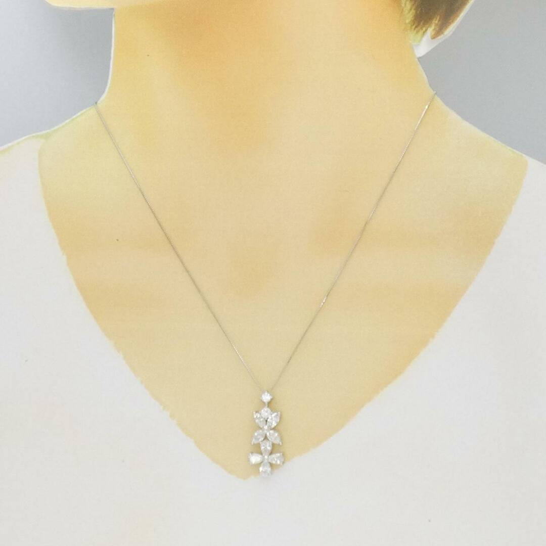 K18WG フラワー ダイヤモンド ネックレス レディースのアクセサリー(ネックレス)の商品写真