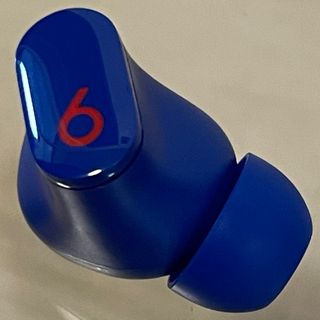 ビーツバイドクタードレ(Beats by Dr Dre)の国内正規品★Beats Studio Buds オーシャンブルー 右耳／O10(ヘッドフォン/イヤフォン)