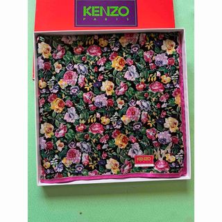 KENZO 花柄ハンカチ