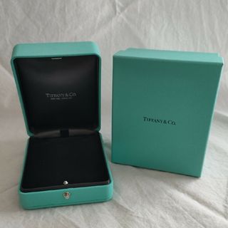 Tiffany ブルーBOX　空箱　ネックレス用