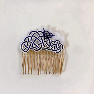 【新品・ハンドメイド】水引ヘアコーム(ヘアアクセサリー)