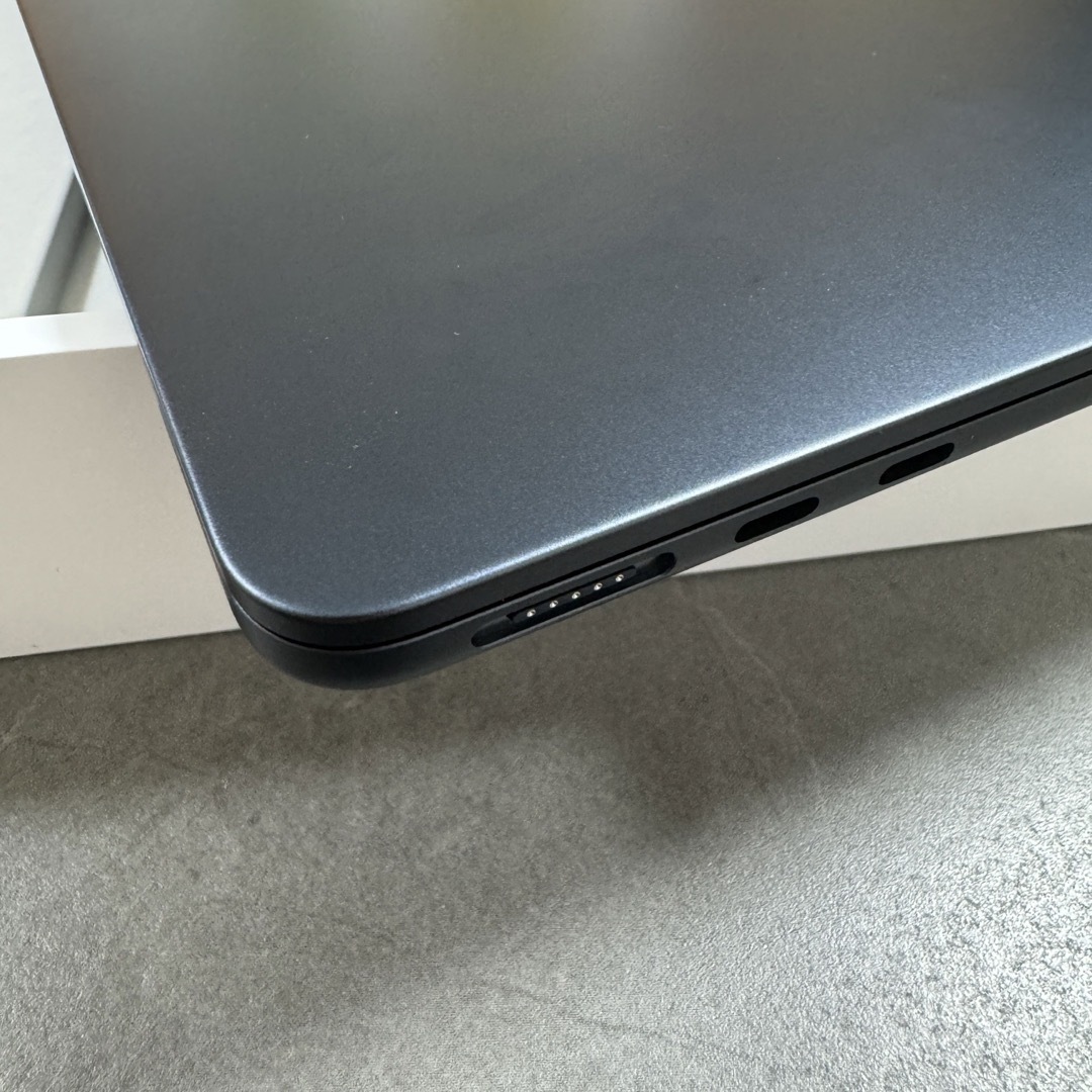 Apple(アップル)のMacBook Air M2 16GB 256GB 充電回数3回 スマホ/家電/カメラのPC/タブレット(ノートPC)の商品写真