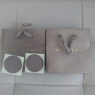 ブルガリ(BVLGARI)のブルガリ　BVLGARI　ショコラートショップ袋セットシール付　未使用(菓子/デザート)