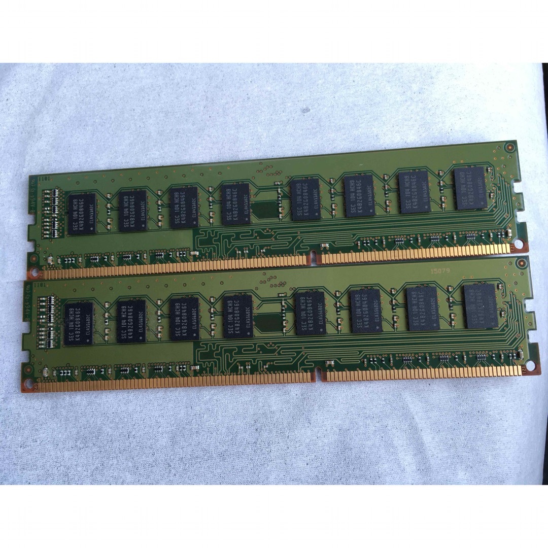 SAMSUNG8GB(4GB×2枚組)DDR3-1333 PC3-10600U① スマホ/家電/カメラのPC/タブレット(PCパーツ)の商品写真