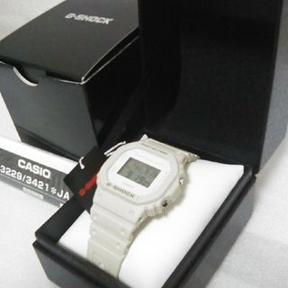 カシオ(CASIO)の【新品】CASIO G-SHOCK DW-5600EW-7JF 限定モデル(腕時計(デジタル))