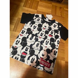 ディズニー(Disney)の⚪︎★新品★978 ディズニー　ミッキー　Tシャツ  (Tシャツ/カットソー)