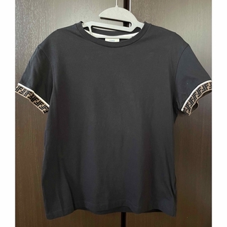 フェンディ(FENDI)のFENDI  トリムTシャツ　大人OK  美品　正規品(Tシャツ(半袖/袖なし))