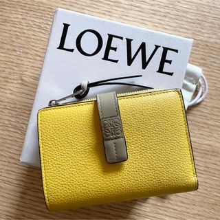 ロエベ(LOEWE)のLOEWE ロエベ　スリムジップバイフォールド　ウォレット(財布)