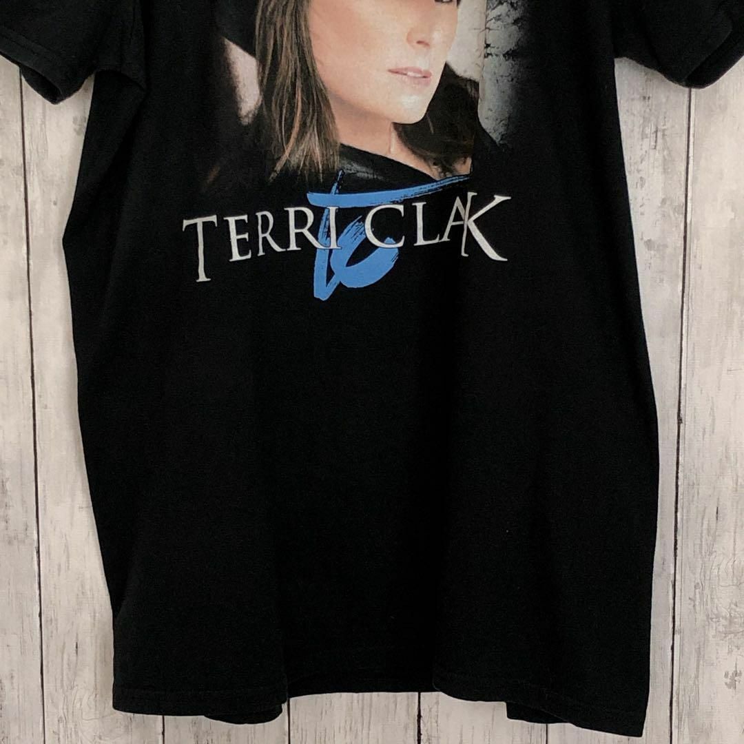 MUSIC TEE(ミュージックティー)のミュージックＴシャツ　テリクラーク　サイズＭ　黒ブラック半袖Ｔシャツ　メンズ古着 メンズのトップス(Tシャツ/カットソー(半袖/袖なし))の商品写真
