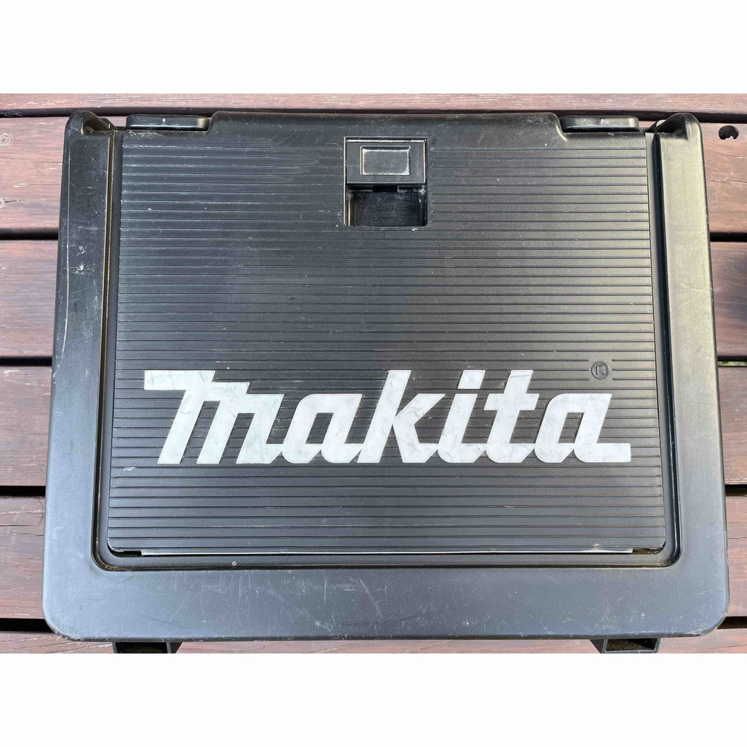 Makita(マキタ)のマキタ　makita  TD148D インパクトドライバー　中古良品 スマホ/家電/カメラの生活家電(その他)の商品写真