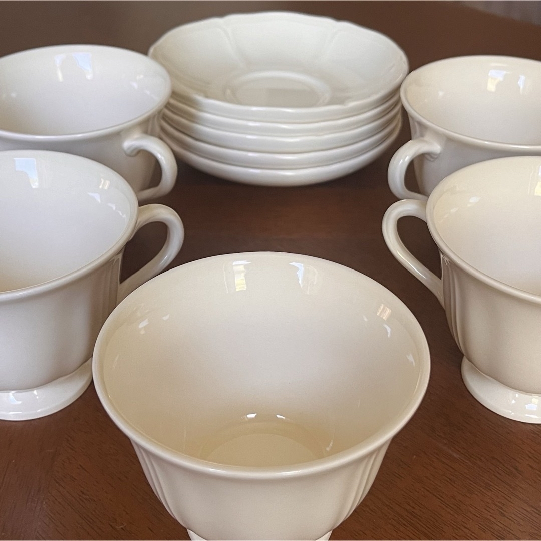 WEDGWOOD - 【黒壺美品】ウェッジウッド☆クイーンズプレーン WEDGWOOD - 【黒壺美品】ウェッジウッド☆クイーンズプレーン