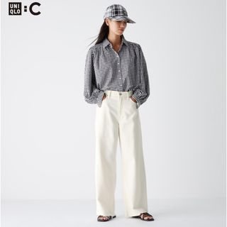 ユニクロ(UNIQLO)の完売品　ユニクロC ワイドストレートジーンズ　ホワイト　25(デニム/ジーンズ)