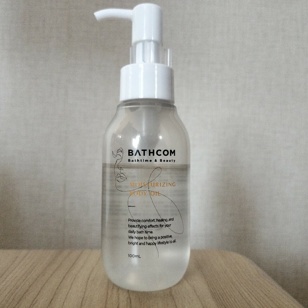 バスコム ボディオイル 濡れた身体に使える BATHCOM コスメ/美容のボディケア(ボディオイル)の商品写真