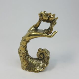 香立て　仏の掌と蓮の花①　置物　仏の手　真鍮　香炉　インテリア(金属工芸)