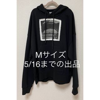 ZARA - 【5/16までの出品】ZARA フォトパッチフーディ M