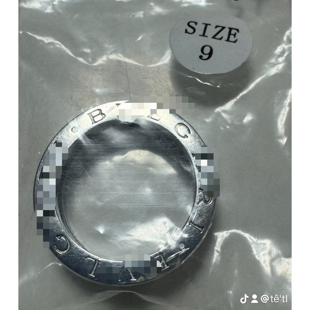 リング　指輪　シルバー&ブラック レディースのアクセサリー(リング(指輪))の商品写真