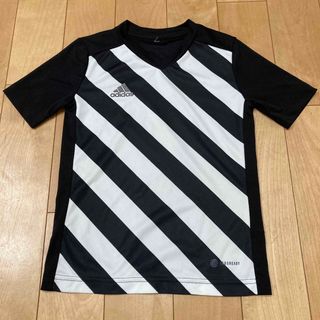 アディダス(adidas)のadidas アディダス　半袖　スポーツ　キッズ　男の子用　130㎝(Tシャツ/カットソー)