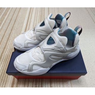 リーボック(Reebok)のReebok FURYLITE MOLECULE FES GW7688 送料込み(スニーカー)