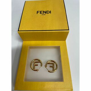 フェンディ(FENDI)の【FENDI フェンディ】ゴールド ピアス(ピアス)